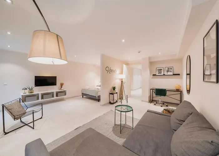 Homely Berlin - Huge Terrace, Modern, Quiet, Near Kudamm
